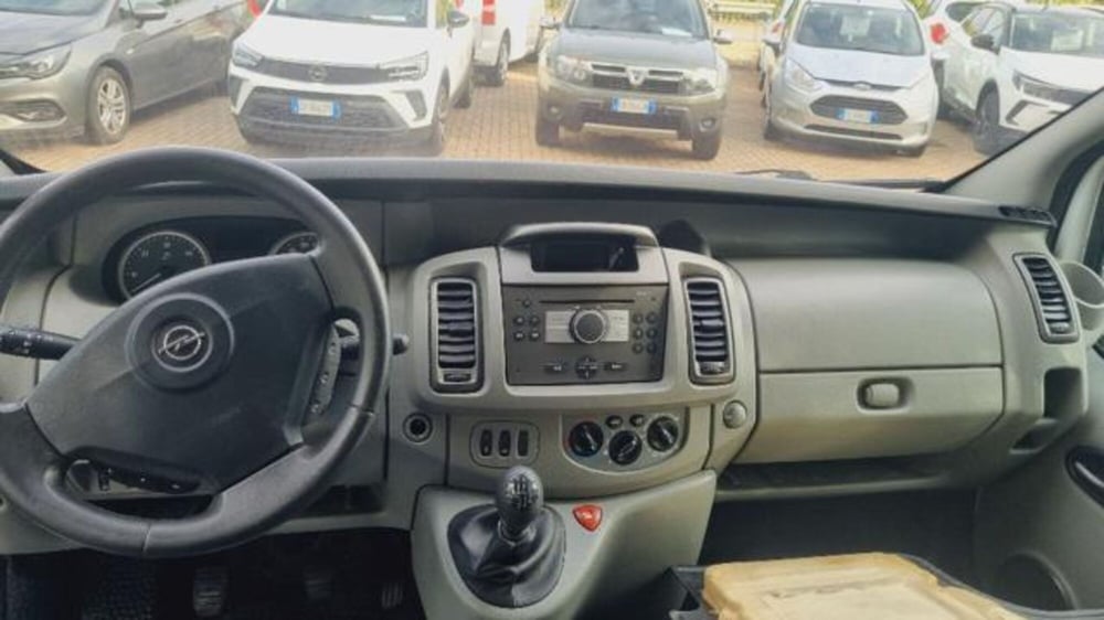 Opel Vivaro Furgone usata a Savona (13)