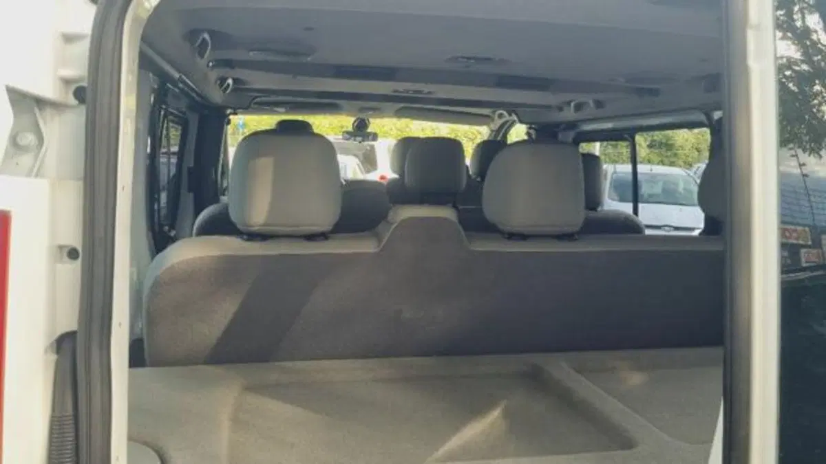 Opel Vivaro Furgone usata a Savona (19)