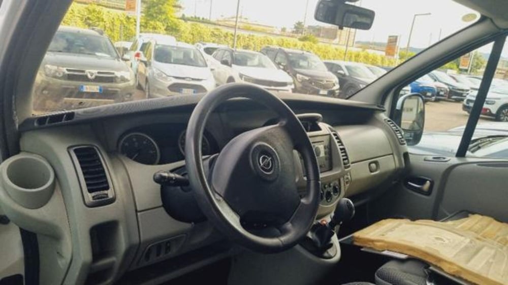 Opel Vivaro Furgone usata a Savona (6)