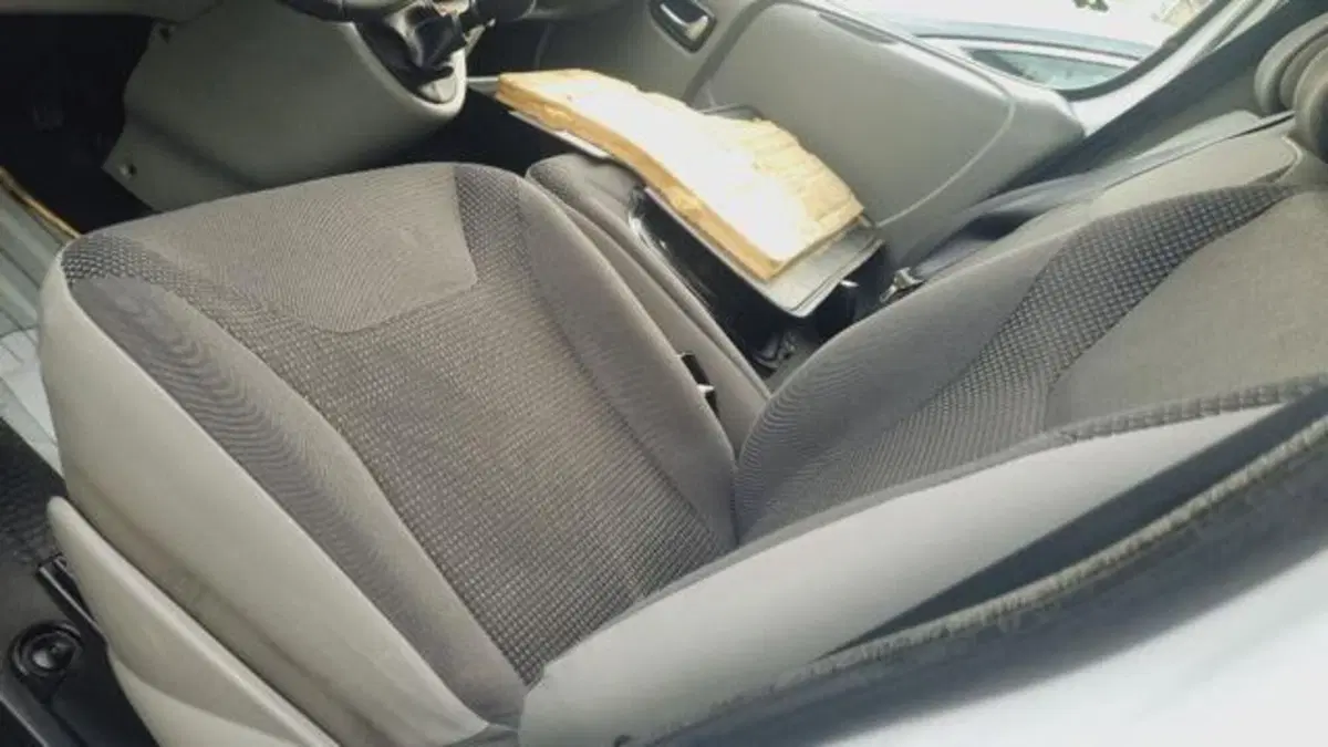 Opel Vivaro Furgone usata a Savona (7)