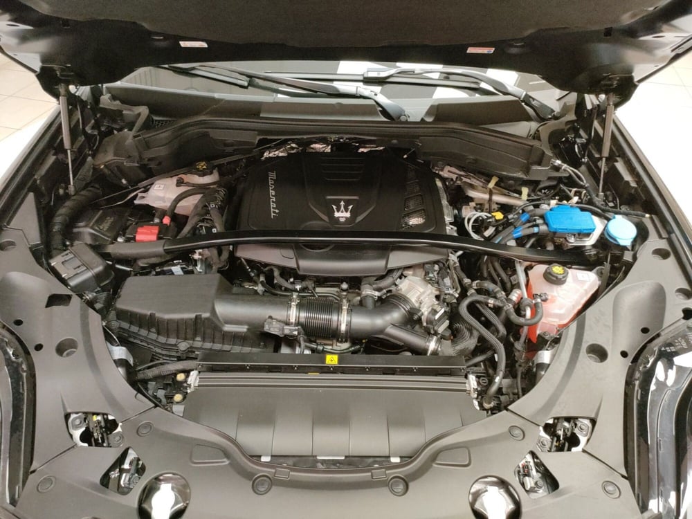Maserati Grecale usata a Teramo (10)