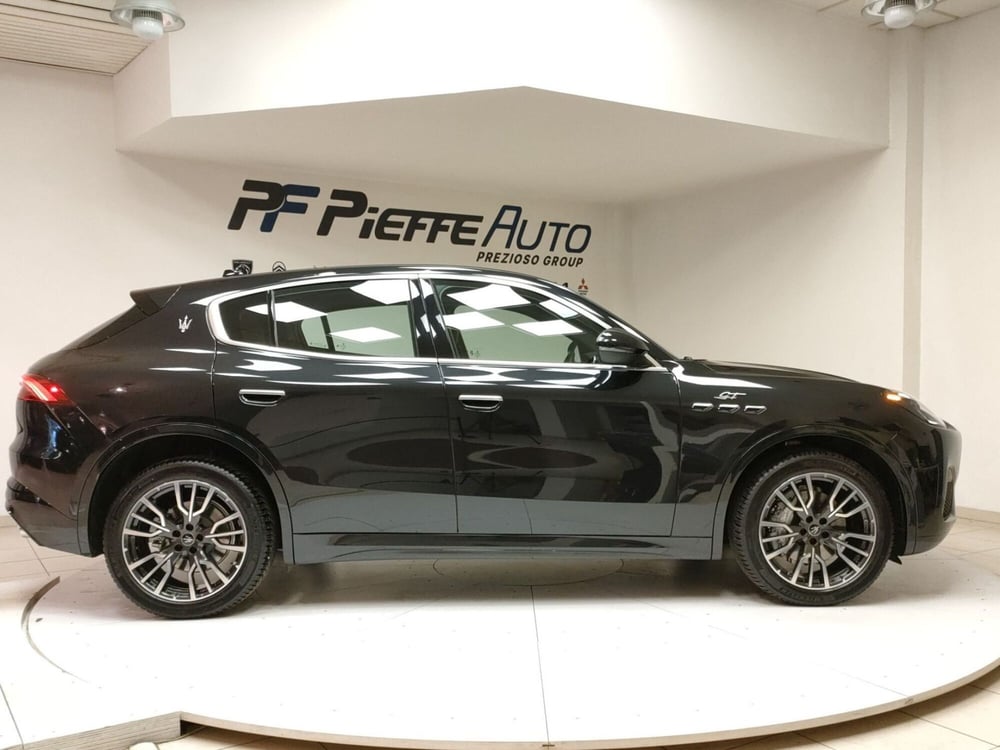 Maserati Grecale usata a Teramo (5)