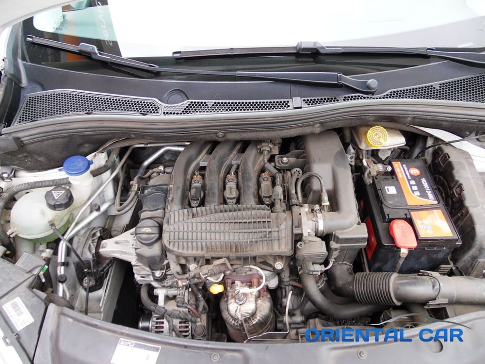 Peugeot 208 usata a La Spezia (15)