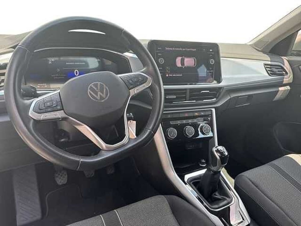 Volkswagen T-Roc usata a Napoli (10)
