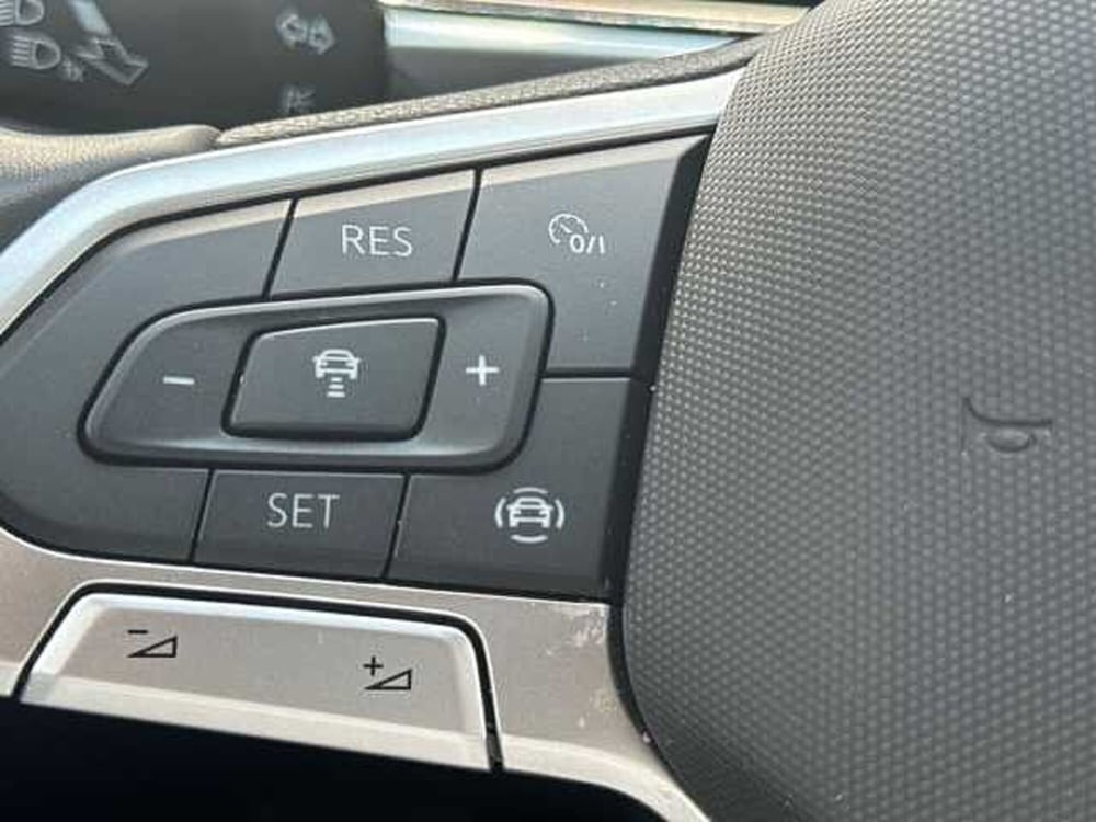 Volkswagen T-Roc usata a Napoli (19)
