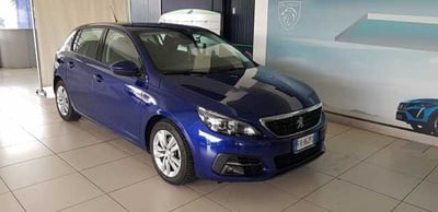 Peugeot 308 BlueHDi 130 S&amp;S EAT8 Active Business del 2018 usata a Pordenone