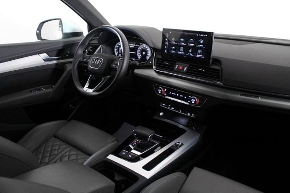 Audi Q5 Sportback usata a Novara (4)
