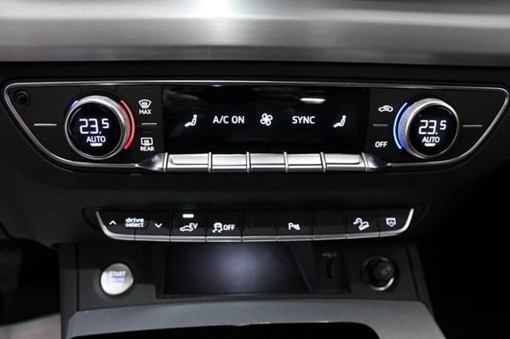Audi Q5 Sportback usata a Novara (6)