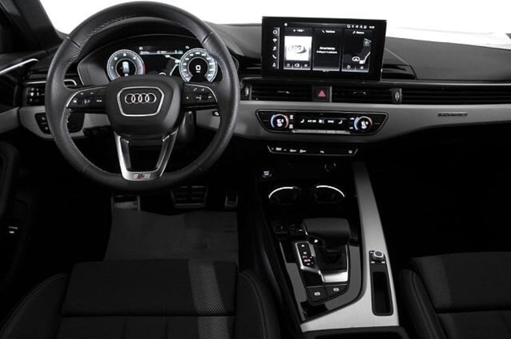 Audi A4 Avant usata a Novara (3)