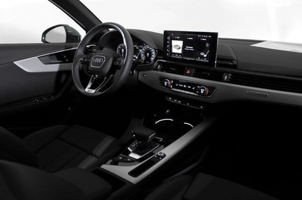 Audi A4 Avant usata a Novara (4)