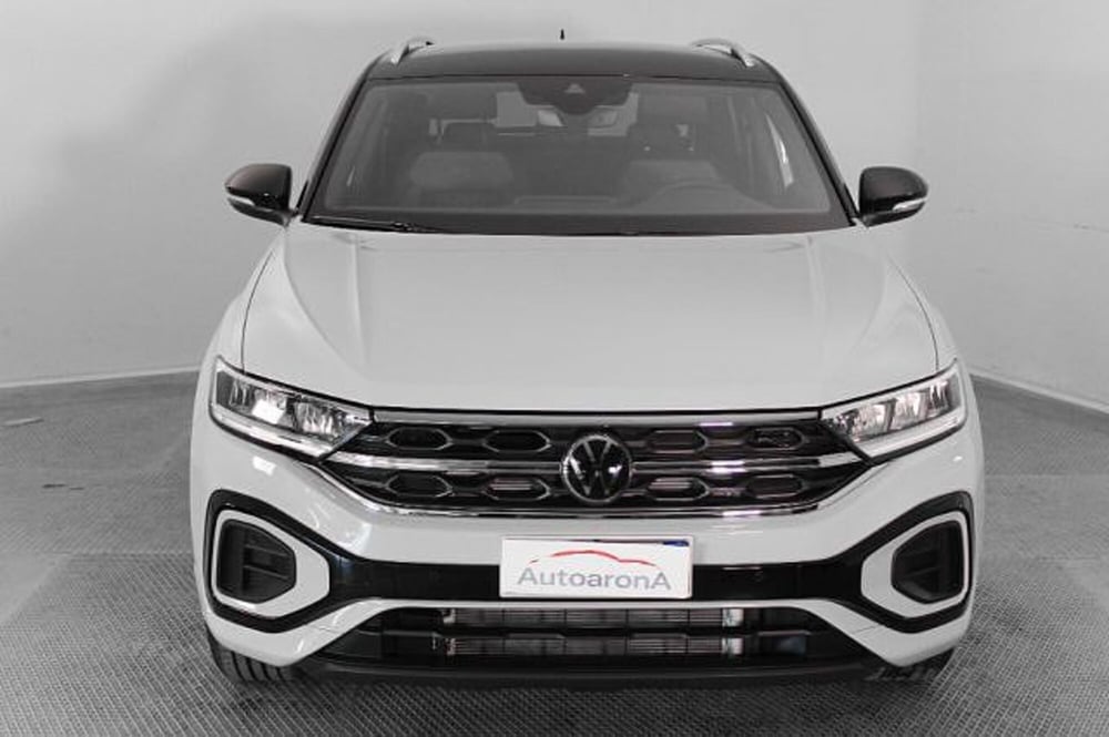 Volkswagen T-Roc Cabrio nuova a Novara (2)