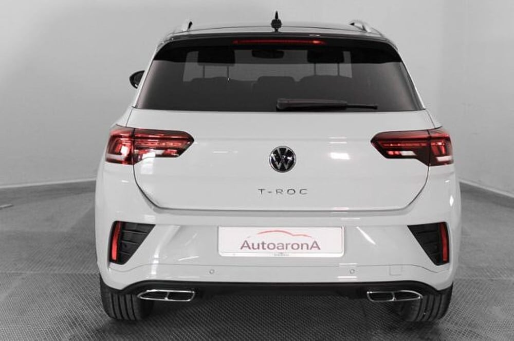 Volkswagen T-Roc Cabrio nuova a Novara (5)