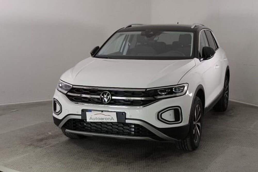 Volkswagen T-Roc Cabrio nuova a Novara