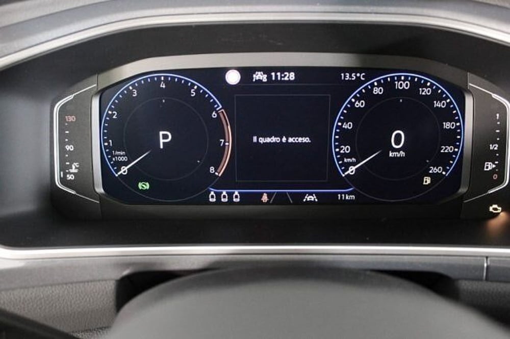 Volkswagen T-Roc Cabrio nuova a Novara (7)