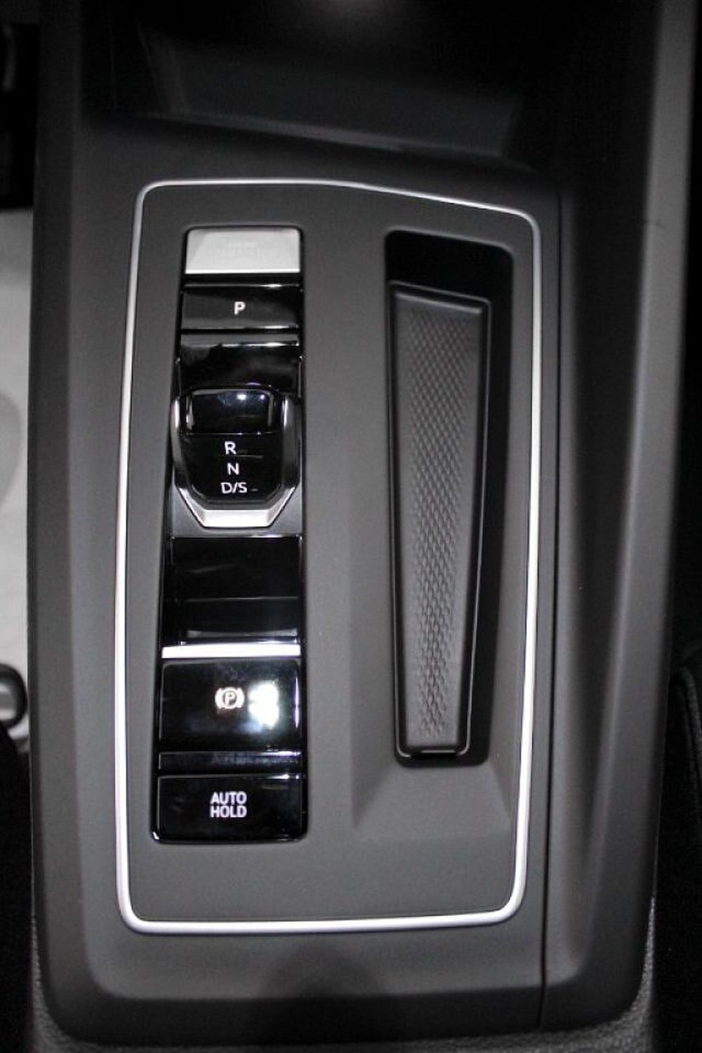 Volkswagen Golf nuova a Novara (12)