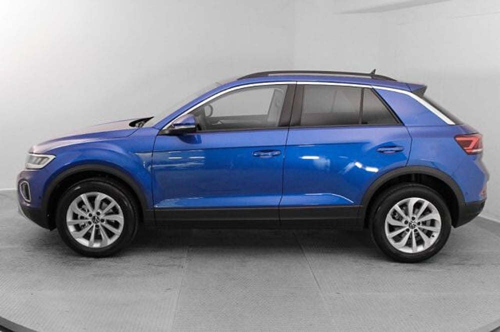 Volkswagen T-Roc nuova a Novara (3)