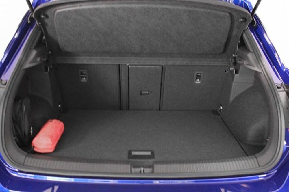 Volkswagen T-Roc Cabrio nuova a Novara (11)