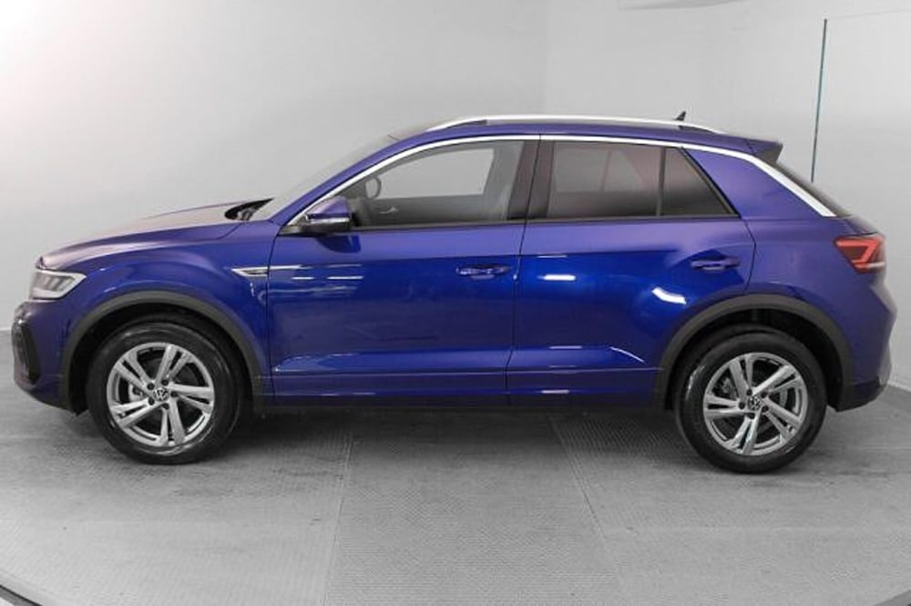 Volkswagen T-Roc Cabrio nuova a Novara (3)