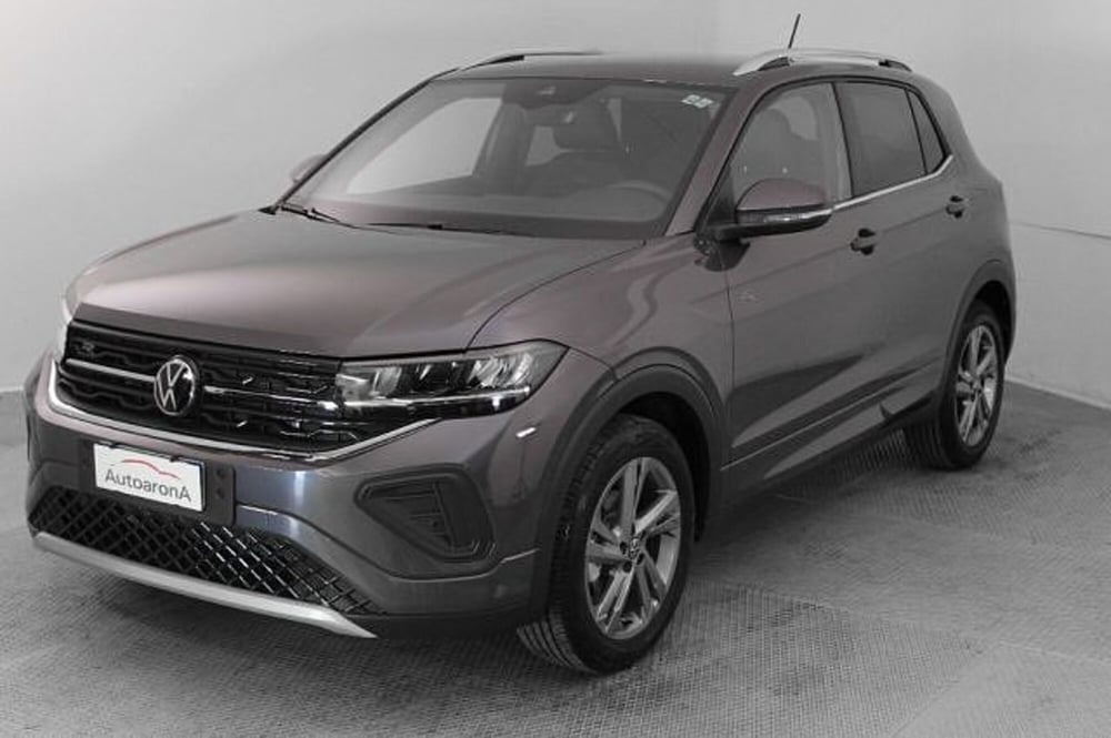 Volkswagen T-Cross nuova a Novara