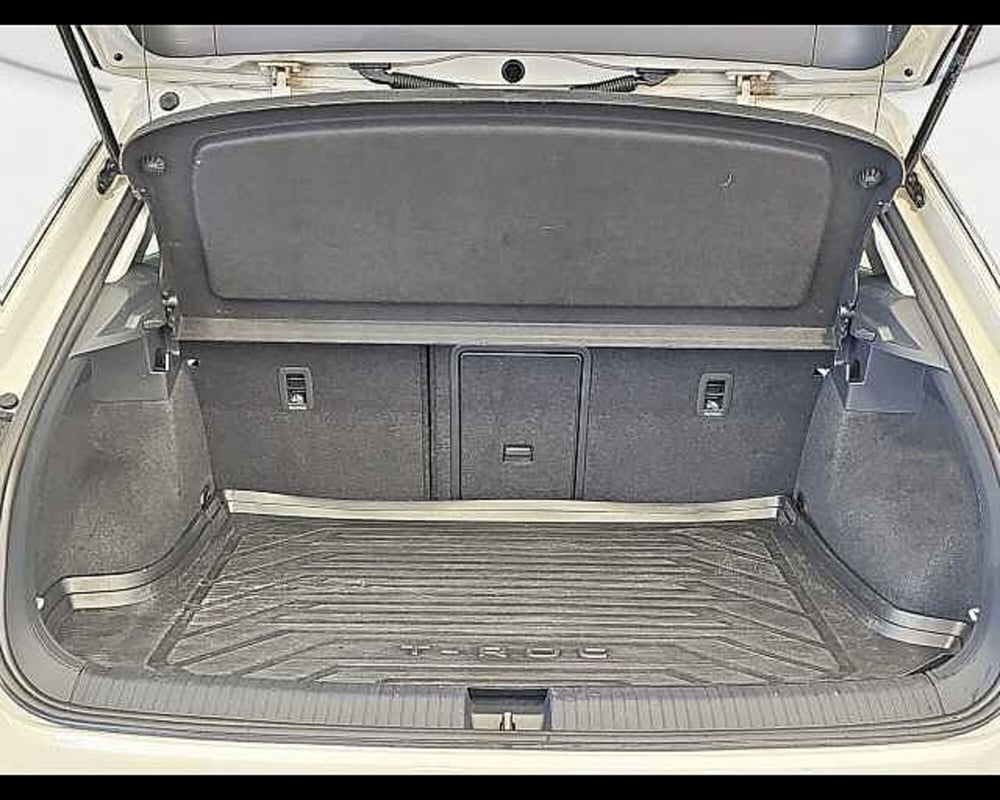 Volkswagen T-Roc usata a Roma (10)