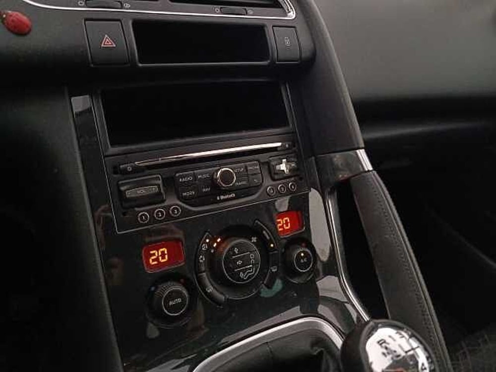 Peugeot 3008 usata a Venezia (15)