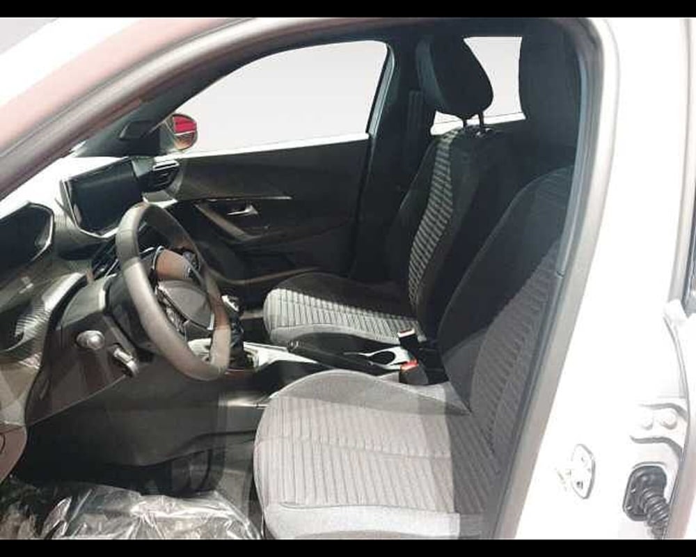 Peugeot 2008 nuova a Cuneo (11)
