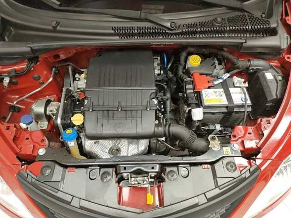 Lancia Ypsilon usata a Teramo (10)