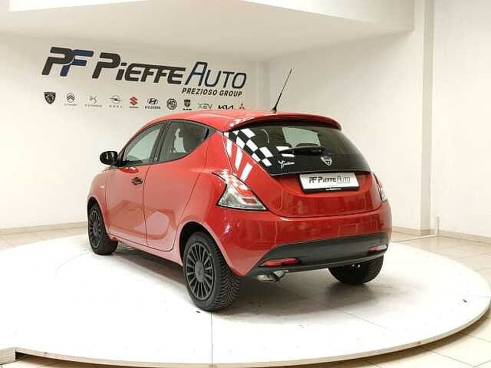Lancia Ypsilon usata a Teramo (3)