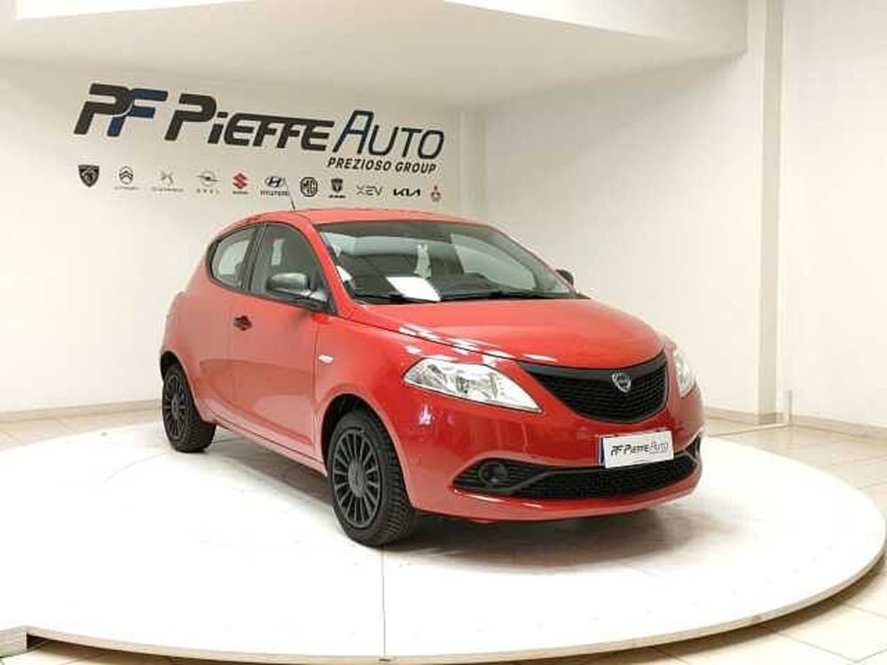 Lancia Ypsilon usata a Teramo (6)