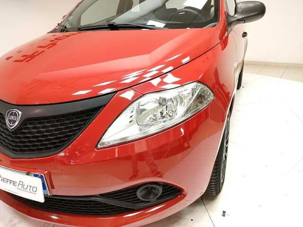 Lancia Ypsilon usata a Teramo (8)
