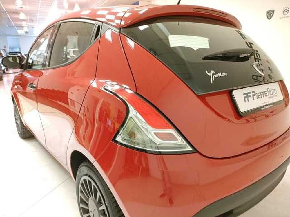 Lancia Ypsilon usata a Teramo (9)