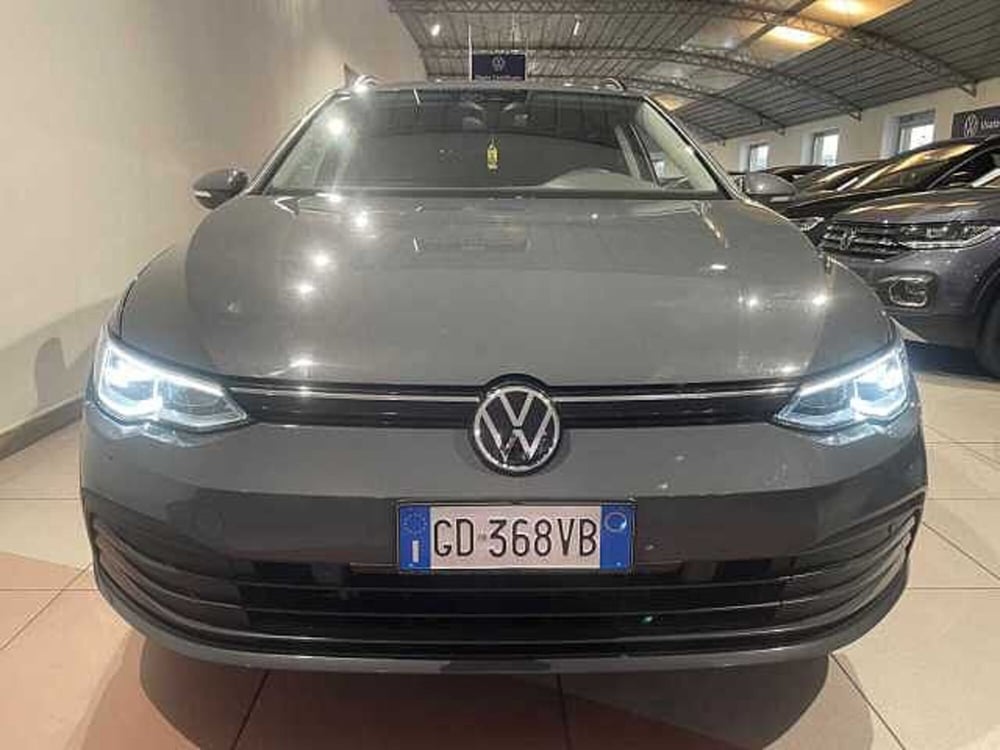 Volkswagen Golf Variant usata a Genova (7)