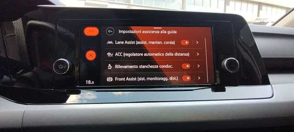Volkswagen Golf usata a Viterbo (15)
