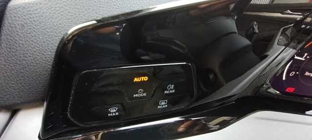 Volkswagen Golf usata a Viterbo (9)