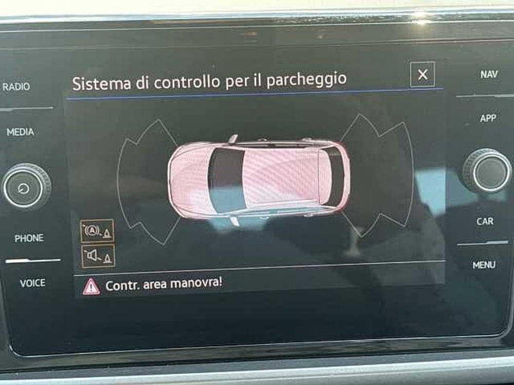 Volkswagen T-Roc usata a Napoli (13)