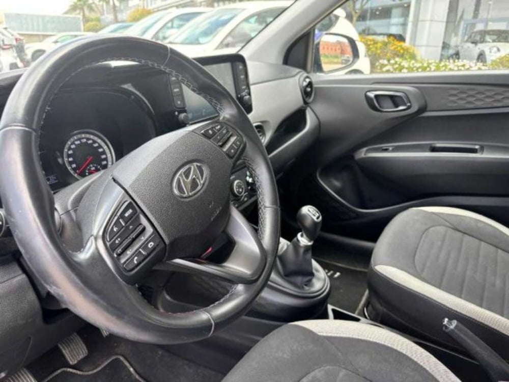 Hyundai i10 usata a Caltanissetta (9)