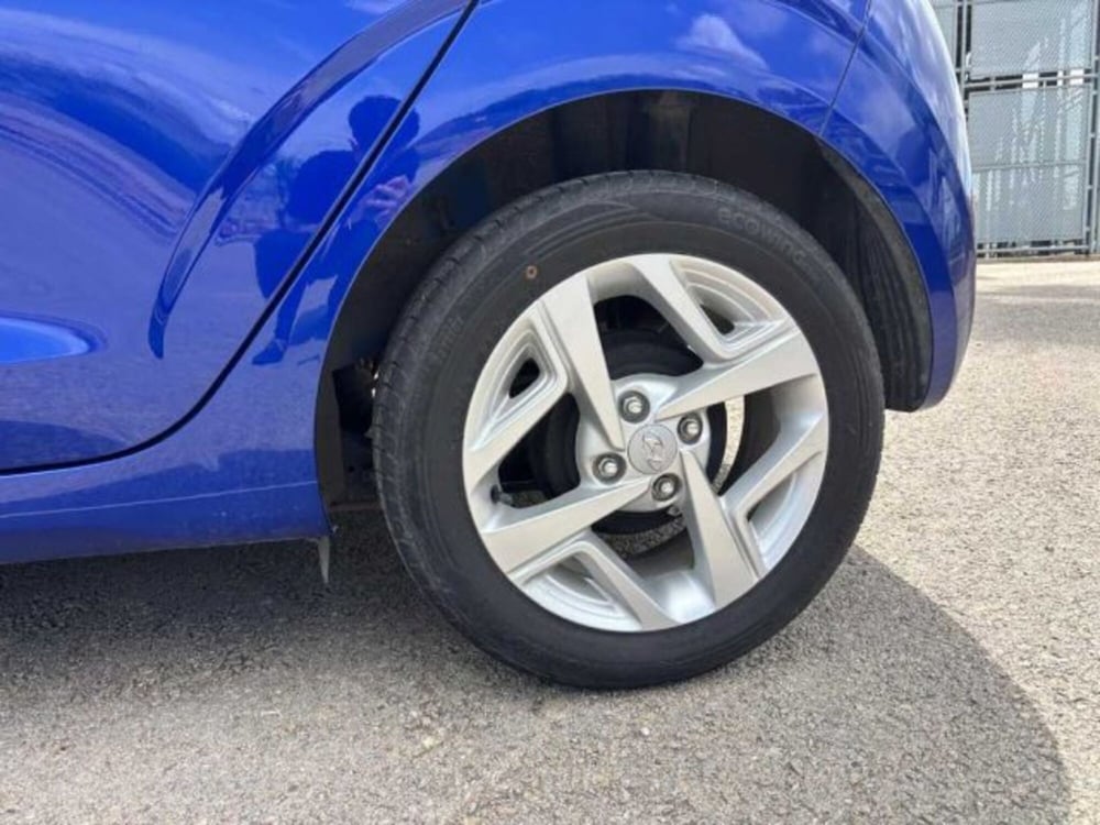 Hyundai i10 usata a Caltanissetta (7)