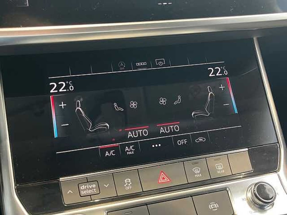 Audi A6 Avant nuova a Catanzaro (19)