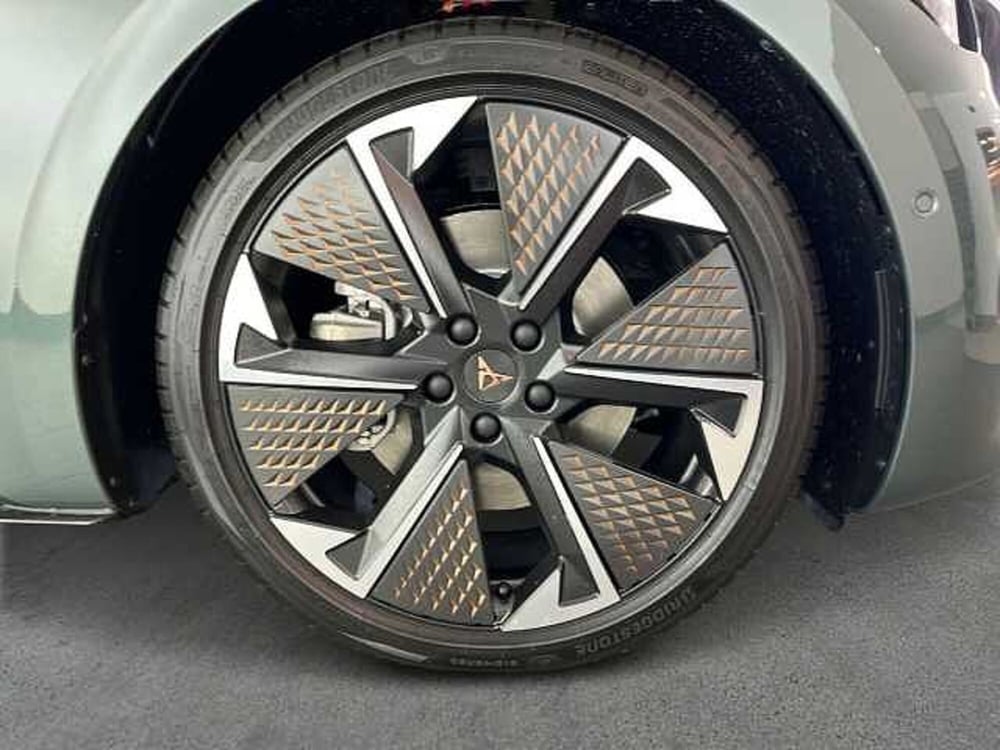 Cupra Born nuova a Catanzaro (12)