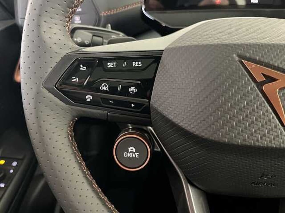 Cupra Born nuova a Catanzaro (20)
