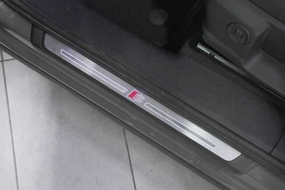 Audi Q3 Sportback usata a Como (18)