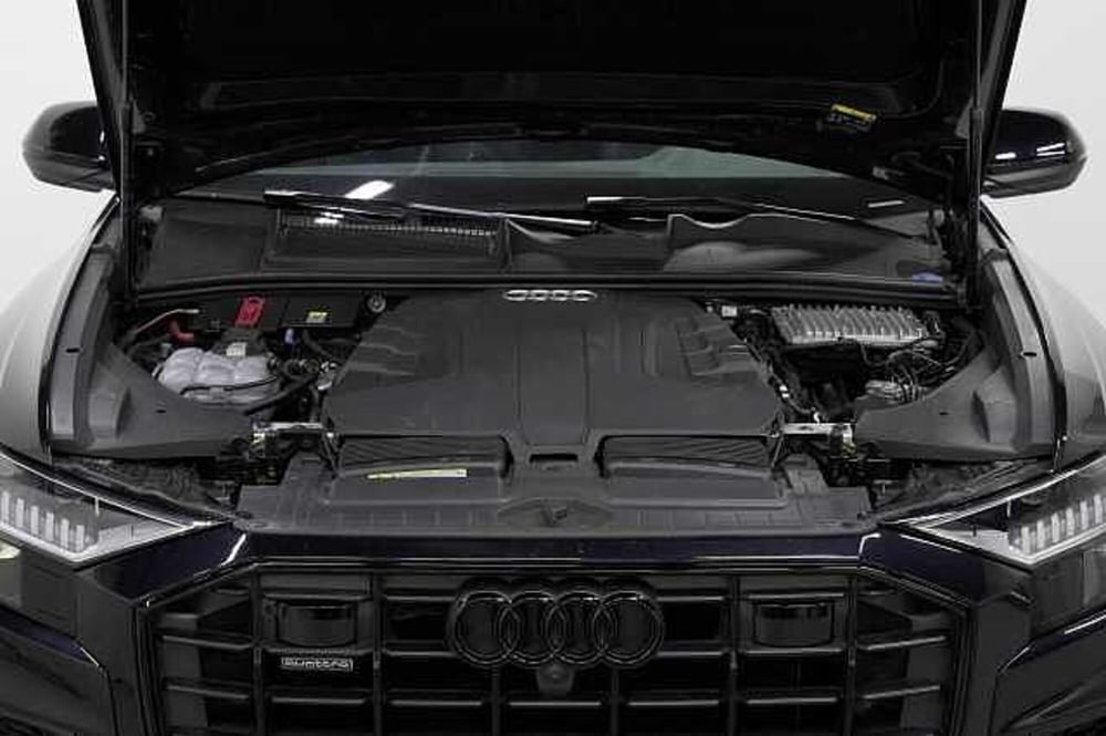 Audi Q8 usata a Como (11)