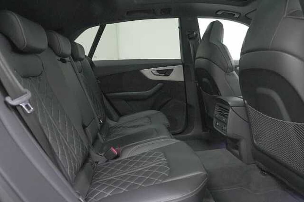 Audi Q8 usata a Como (9)