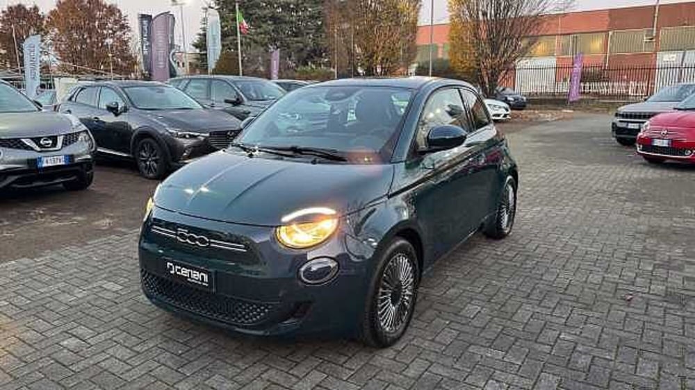 Fiat 500e nuova a Milano