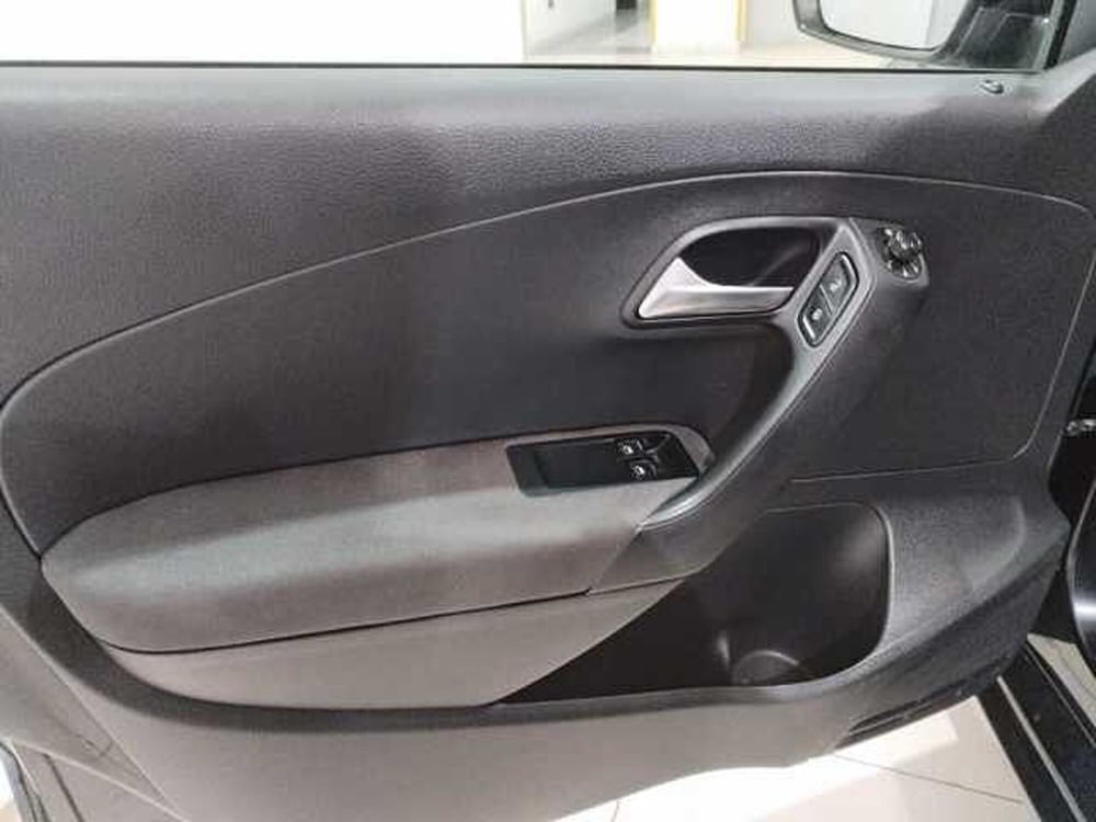 Volkswagen Polo usata a Lecce (5)