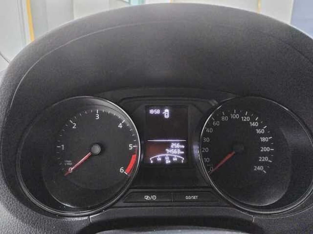 Volkswagen Polo usata a Lecce (7)