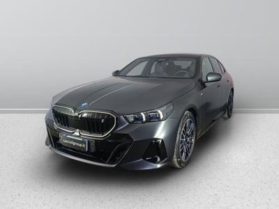BMW i5 edrive40 del 2024 usata a San Benedetto del Tronto