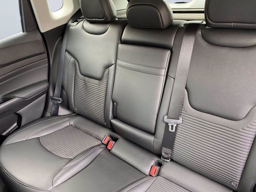 Jeep Compass usata a Milano (10)