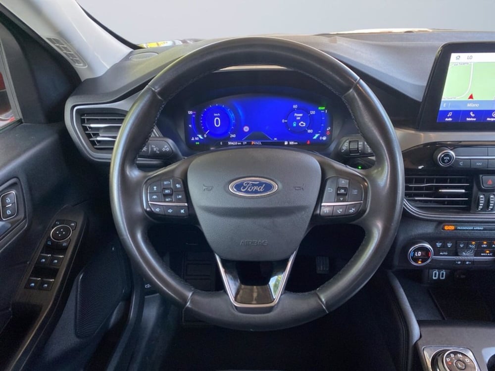 Ford Kuga usata a Milano (13)
