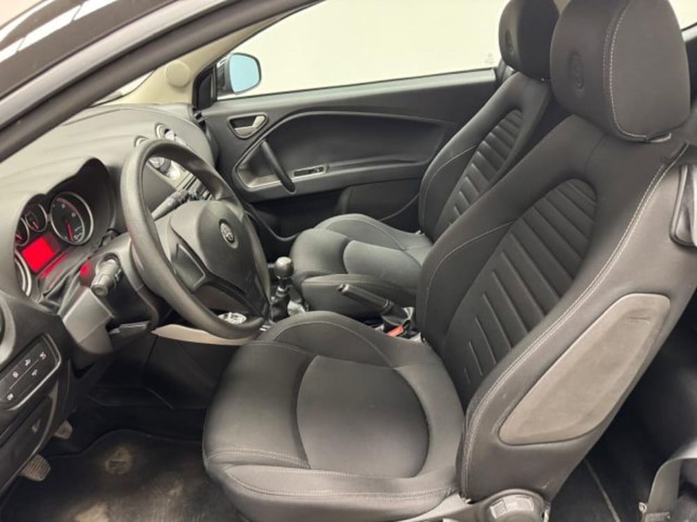 Alfa Romeo MiTo usata a Biella (9)